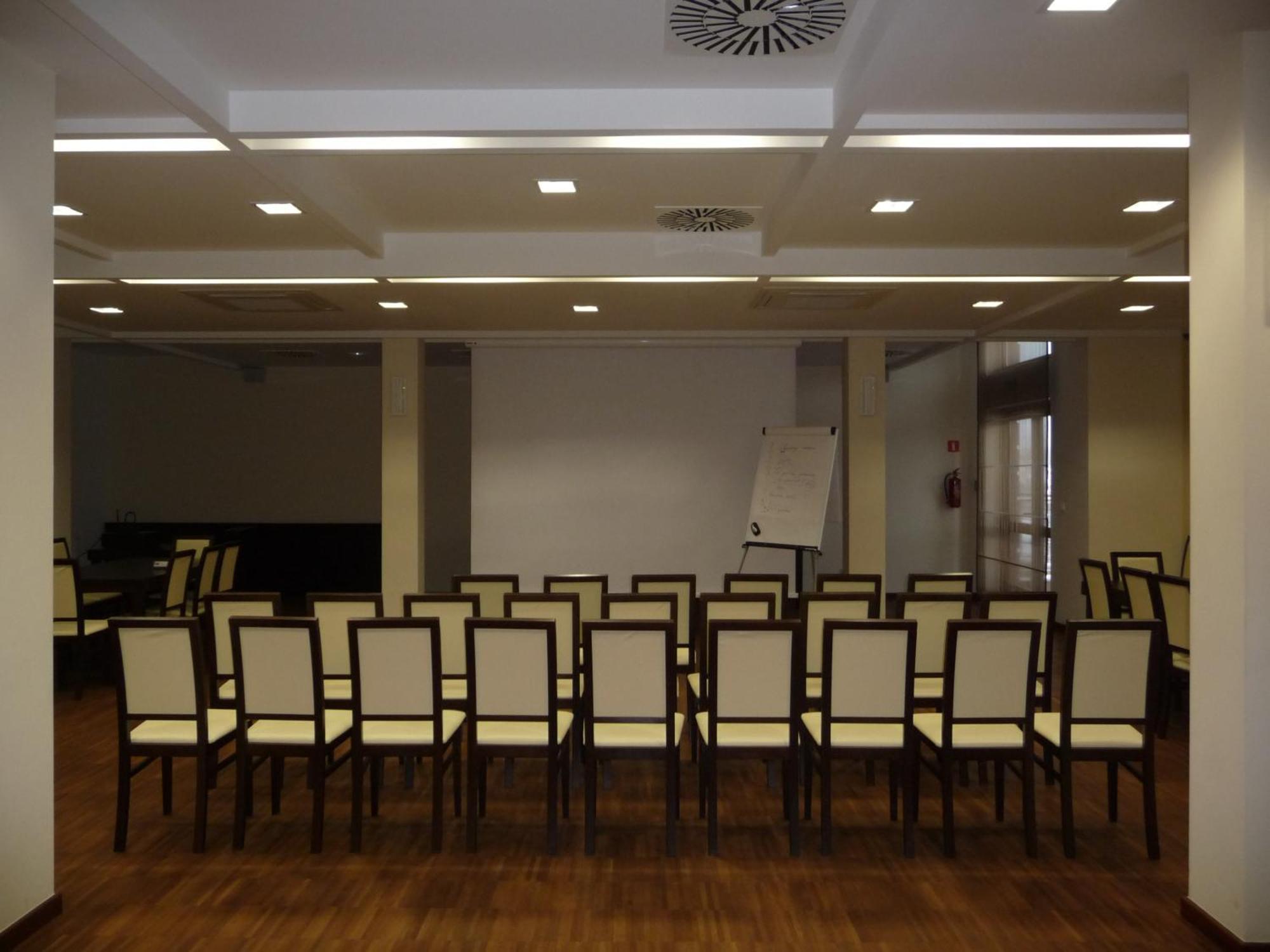 Hotel Aviator Kielce "Business Hotel Medical & Spa" Exterior foto